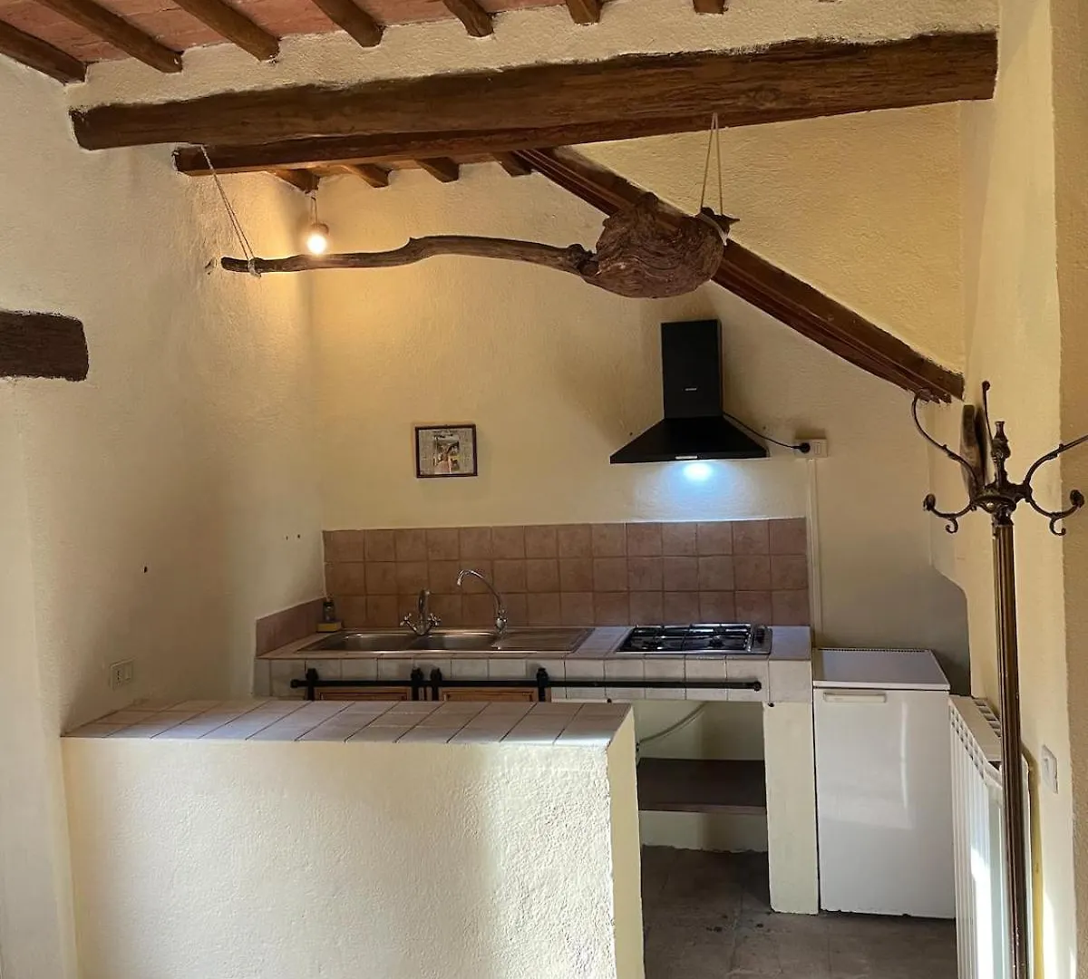 Podere Campalfi Medium Apartment Stigliano